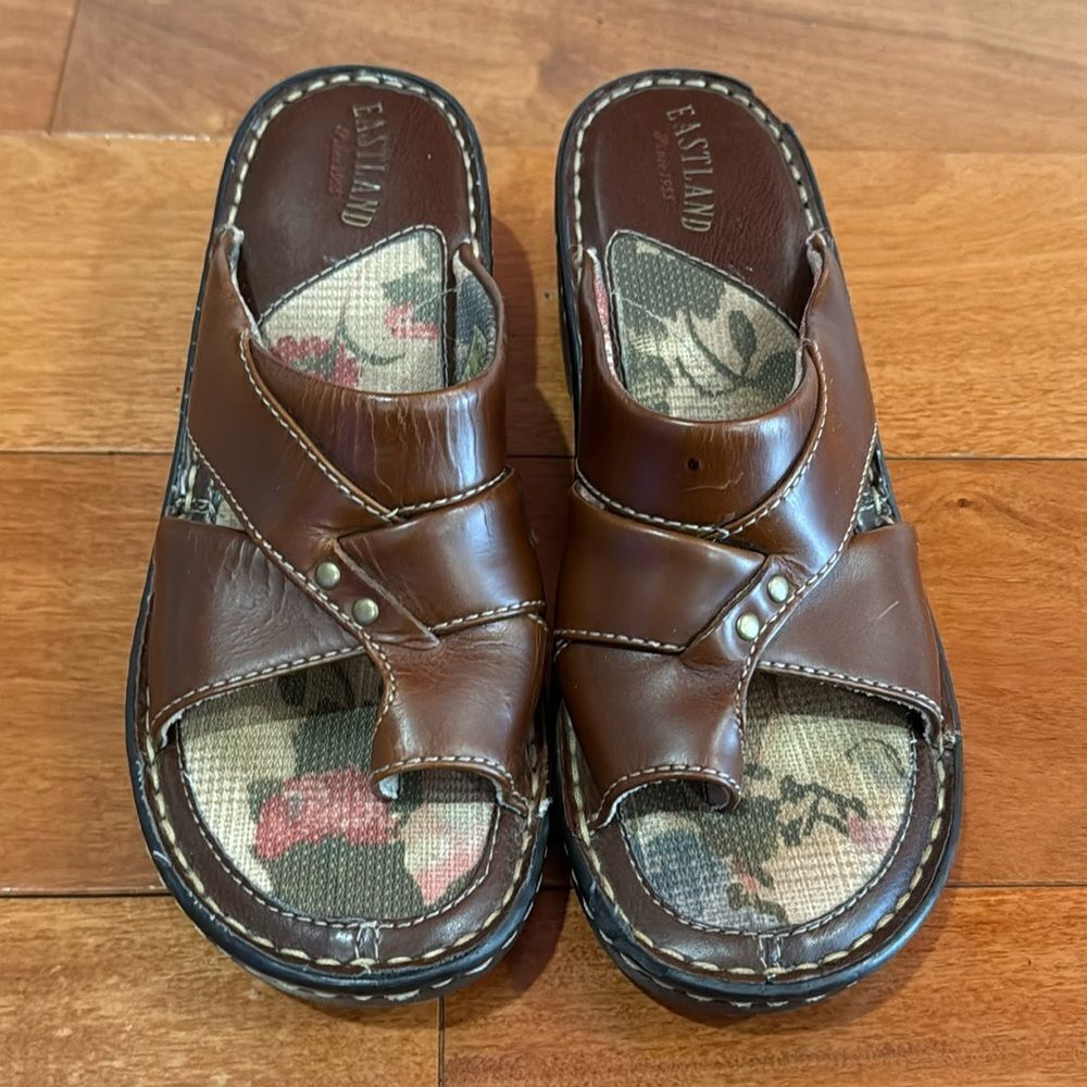 Eastland Women's Brown Leather  Gladiator‎ Sandals Size 7